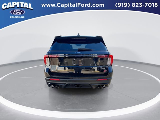 Certified 2025 Ford Explorer ST image 5