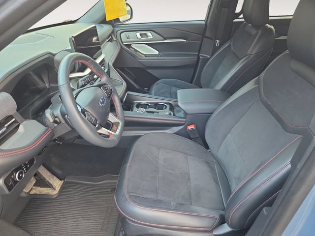 Certified 2025 Ford Explorer ST AWD/4WD image 11
