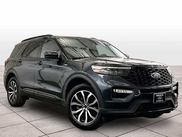 Certified 2022 Ford Explorer ST-Line AWD/4WD image 2