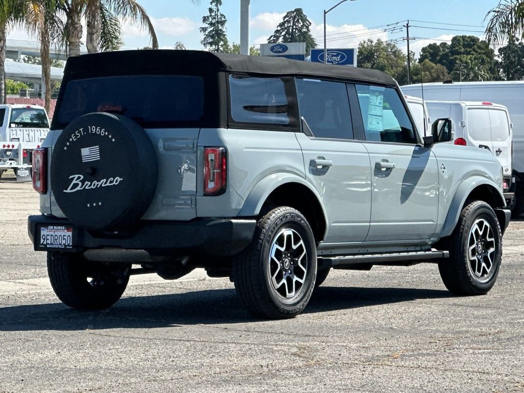Certified 2022 Ford Bronco Outer Banks image 3