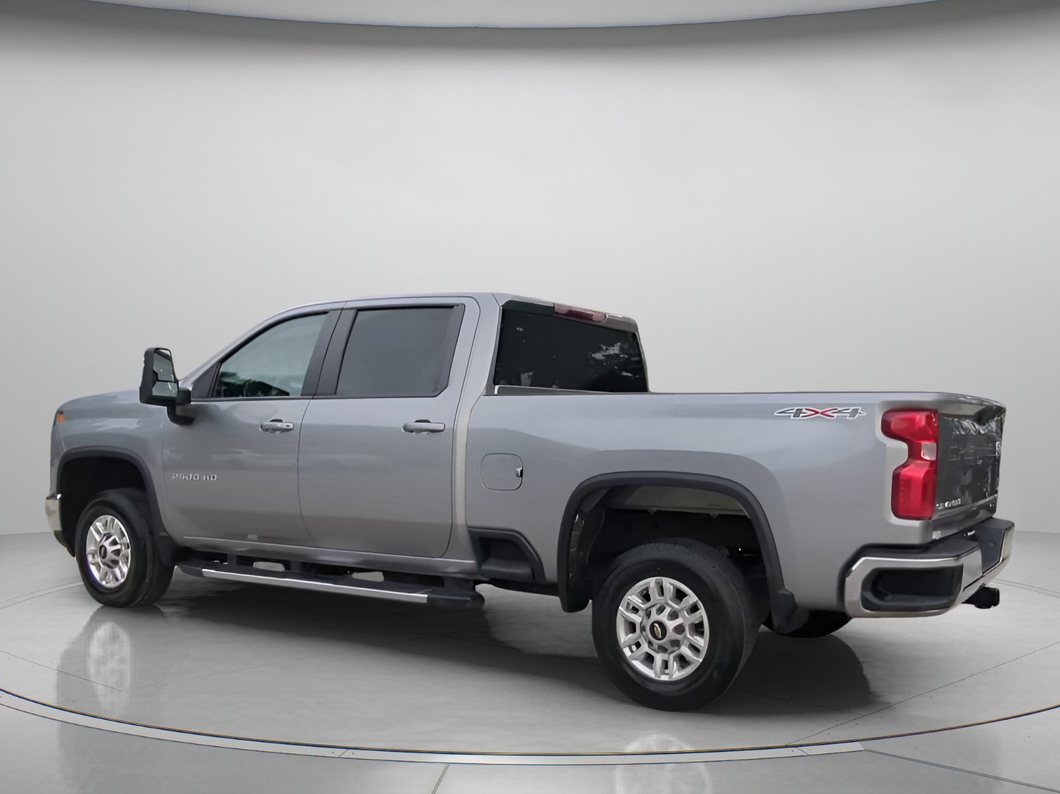 Used 2025 Chevrolet Silverado 2500 LT w/ Convenience Package AWD/4WD image 19