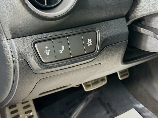 Used 2023 Kia Forte GT-Line FWD image 10