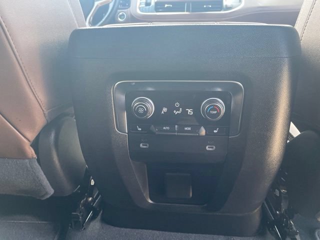 Used 2024 Chevrolet Tahoe High Country AWD/4WD image 25