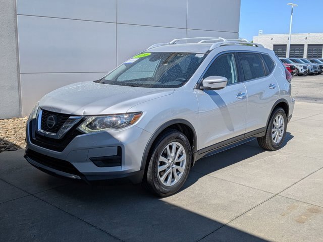 Used 2020 Nissan Rogue S w/ Special Edition Package FWD image 8