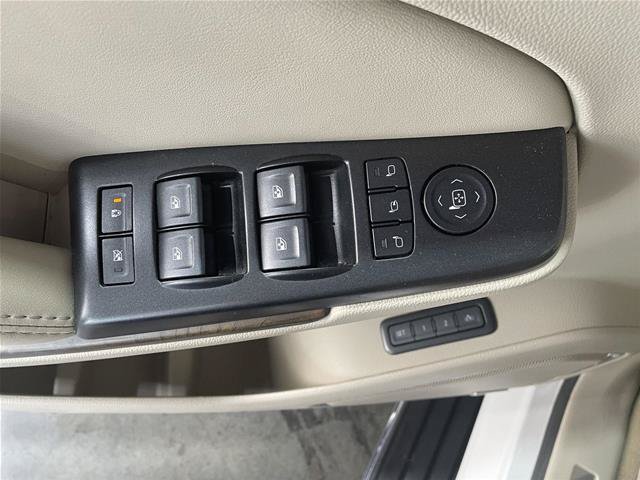 Used 2018 GMC Yukon Denali AWD/4WD image 21