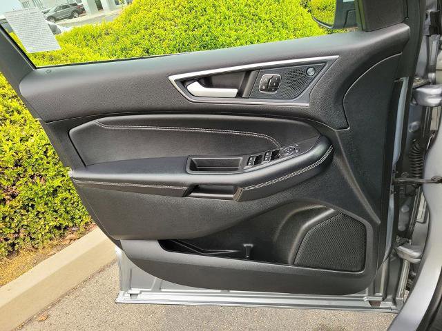 Certified 2024 Ford Edge Titanium image 27