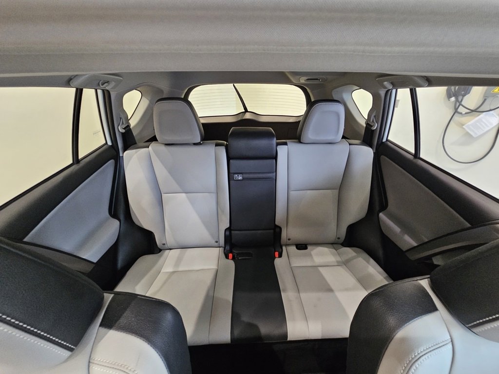 Used 2017 Toyota RAV4 Limited image 24