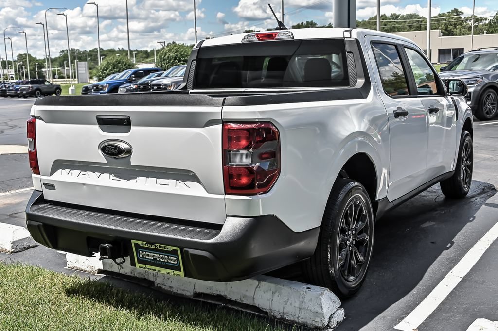 Certified 2024 Ford Maverick XLT w/ XLT Luxury Package FWD image 11