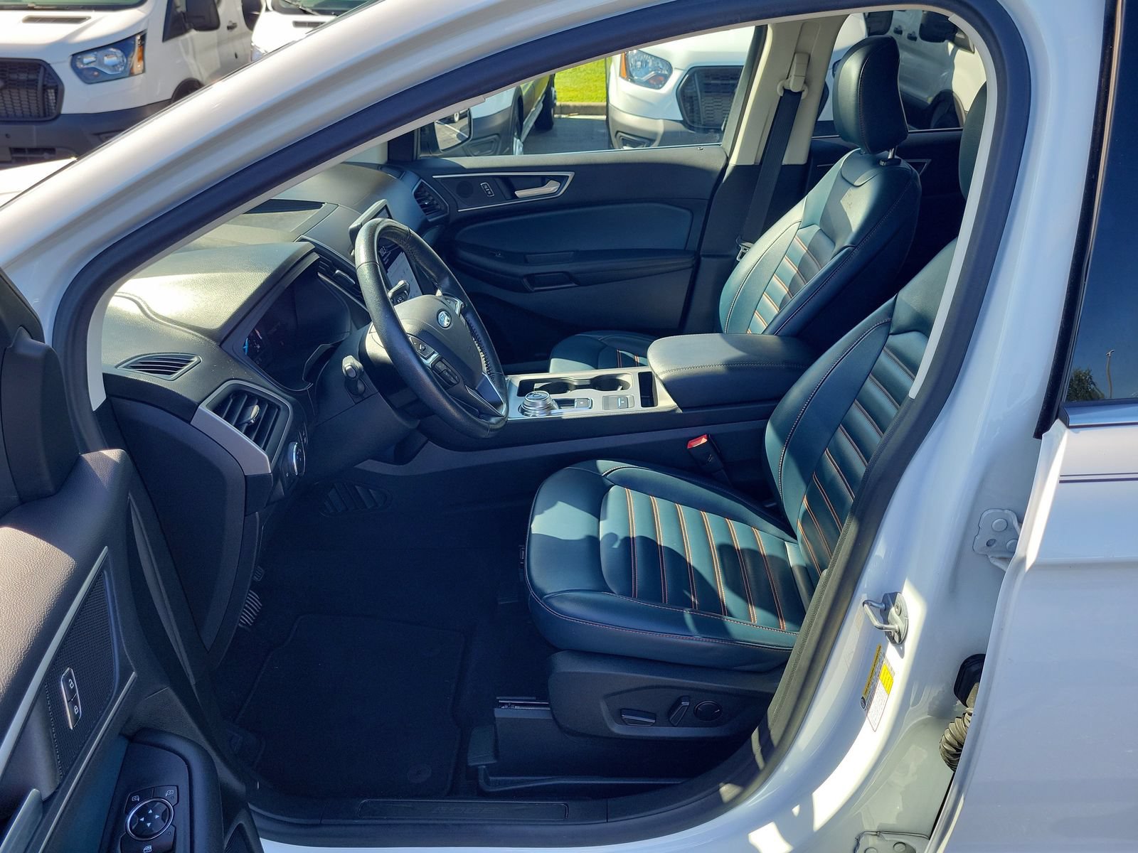 Certified 2022 Ford Edge SEL w/ Sport Appearance Package AWD/4WD image 18