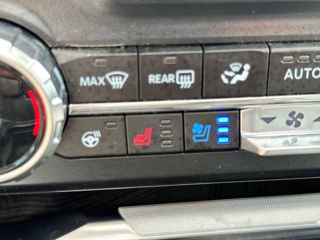 Certified 2024 Ford F250 Platinum AWD/4WD image 32