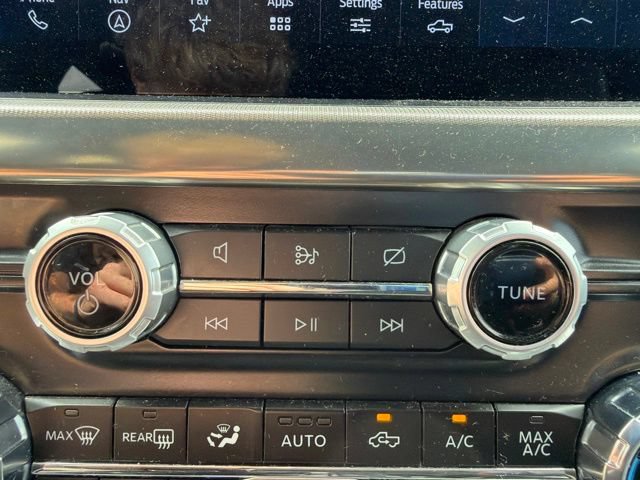 Certified 2024 Ford F150 Lariat w/ Tow/Haul Package AWD/4WD image 38
