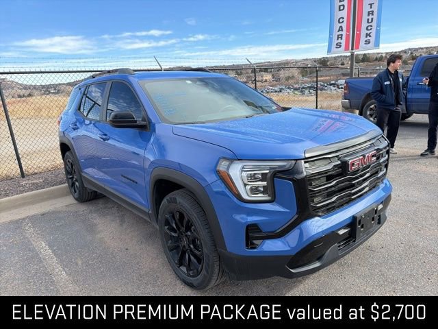 Used 2025 GMC Terrain Elevation w/ Elevation Premium Package image 4