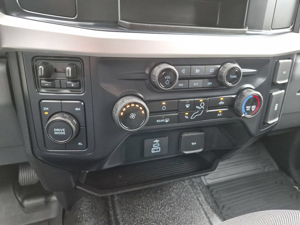 Certified 2024 Ford F350 XL w/ 360-Degree Camera Package AWD/4WD image 29