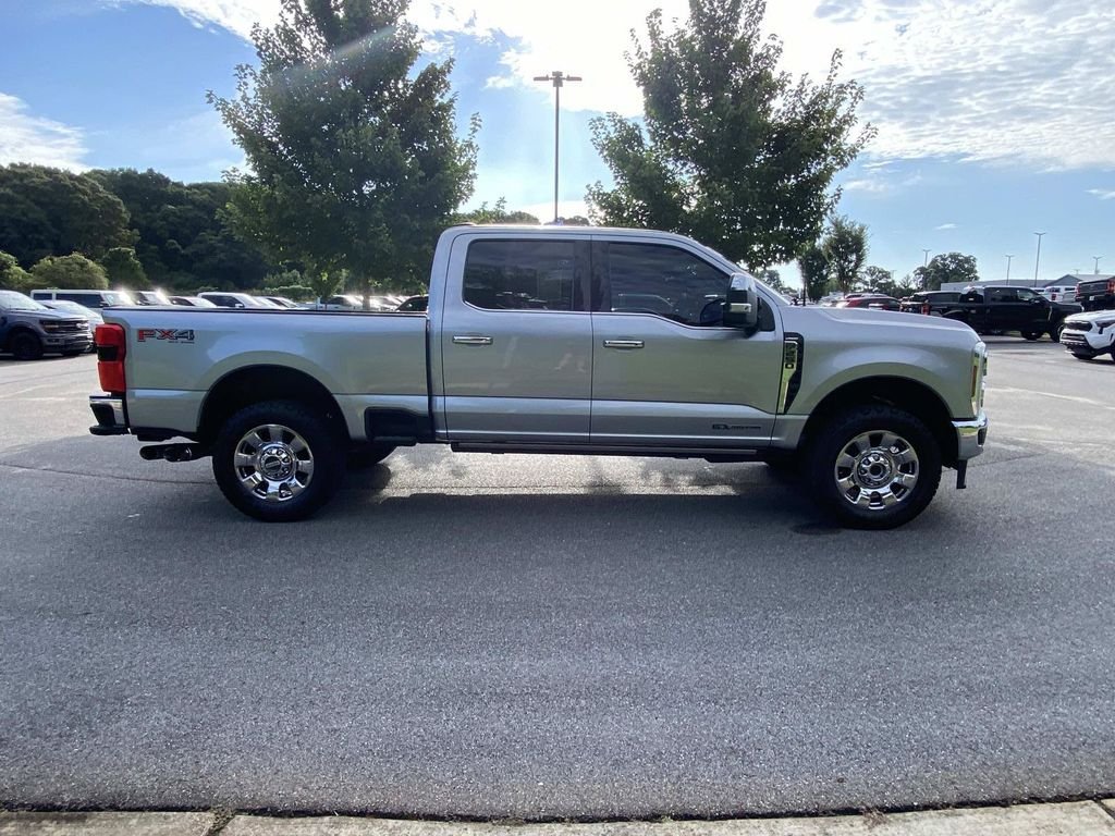 Certified 2024 Ford F250 Lariat w/ Lariat Ultimate Package AWD/4WD image 2