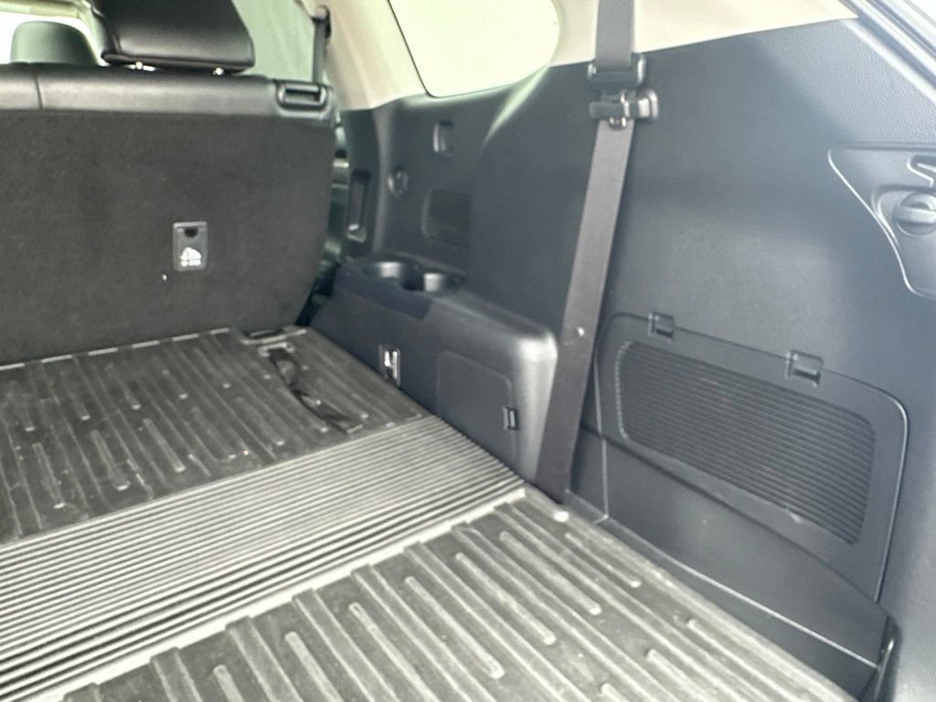 Used 2022 Toyota Highlander Limited AWD/4WD image 25