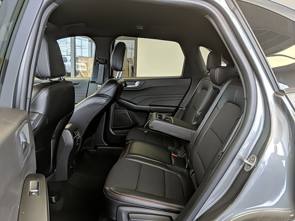Certified 2024 Ford Escape ST-Line w/ Tech Pack #1 image 12