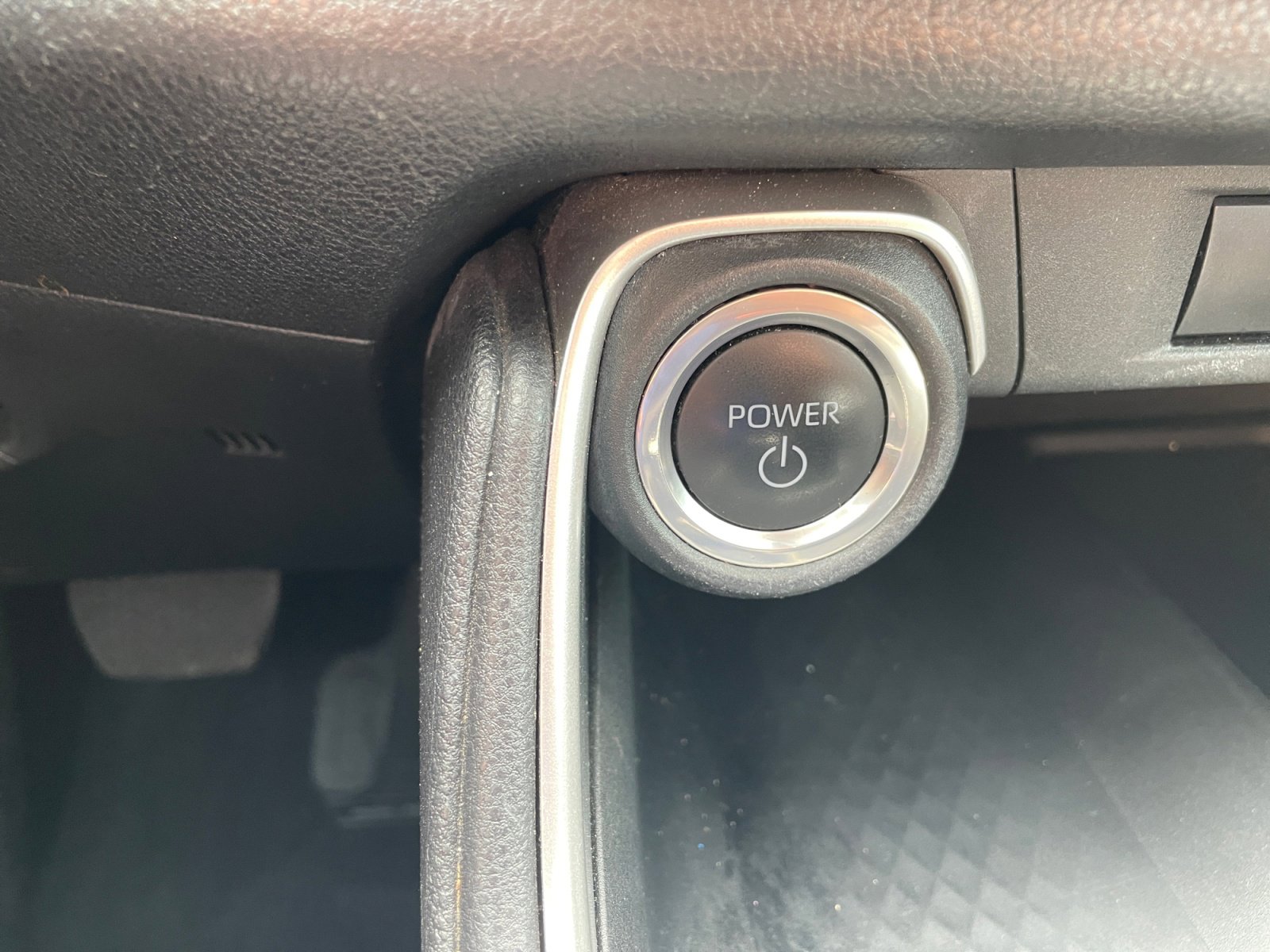 Used 2024 Toyota Grand Highlander AWD Hybrid image 24