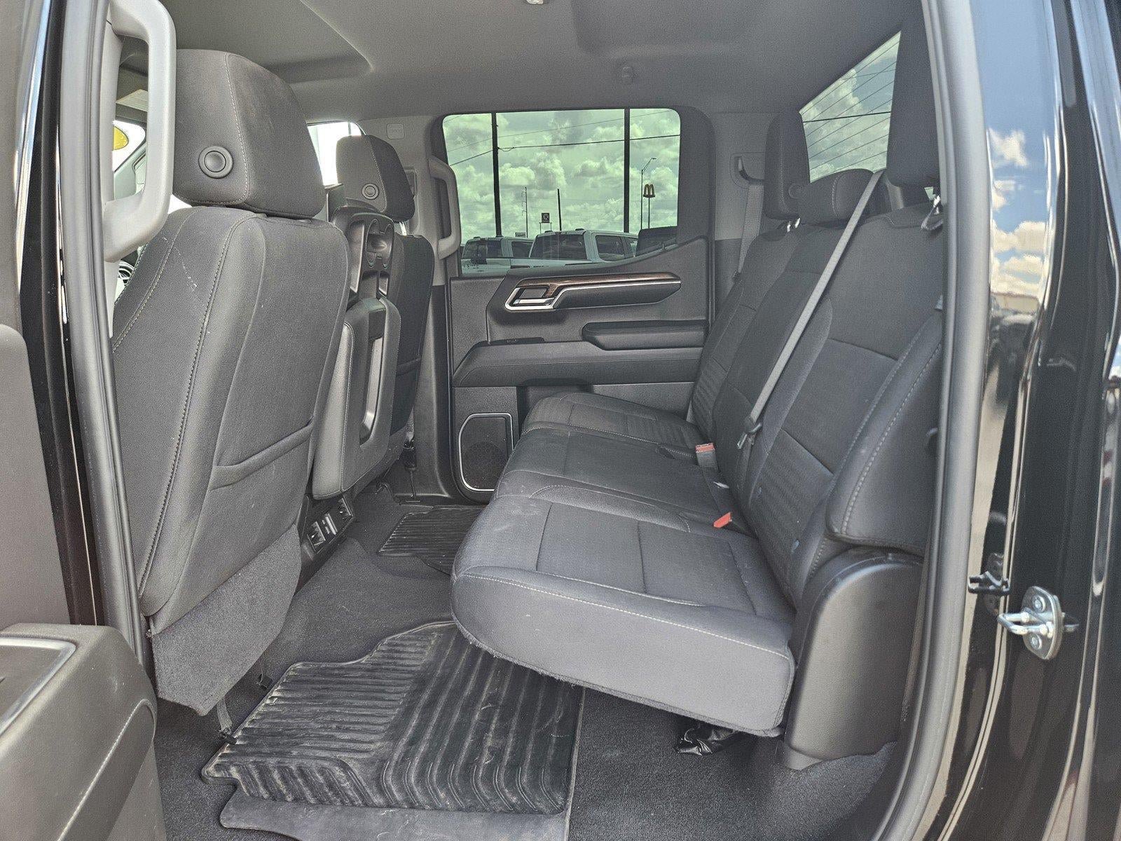 Used 2024 Chevrolet Silverado 1500 LT AWD/4WD image 11