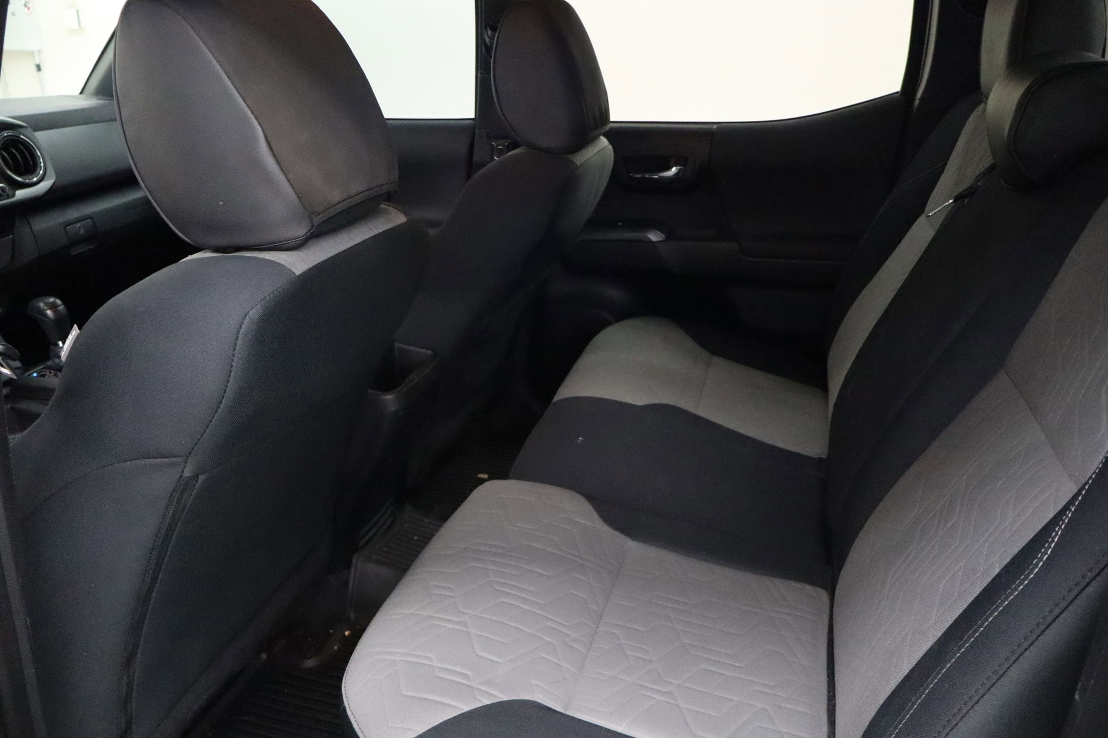 Used 2022 Toyota Tacoma TRD Sport image 21