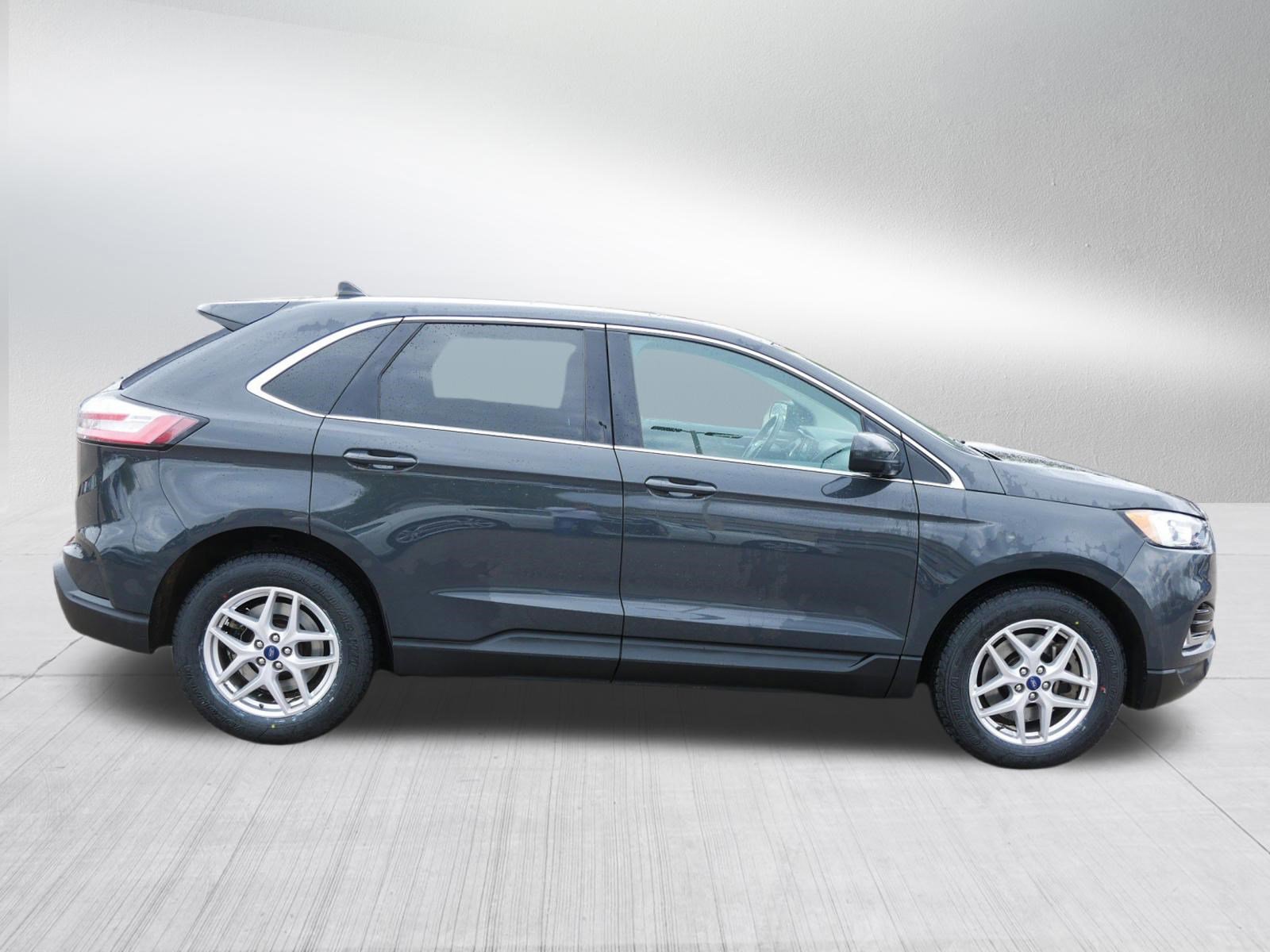Certified 2021 Ford Edge SEL AWD/4WD image 8
