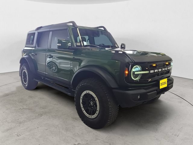 Certified 2023 Ford Bronco Outer Banks w/ Sasquatch Package AWD/4WD image 3