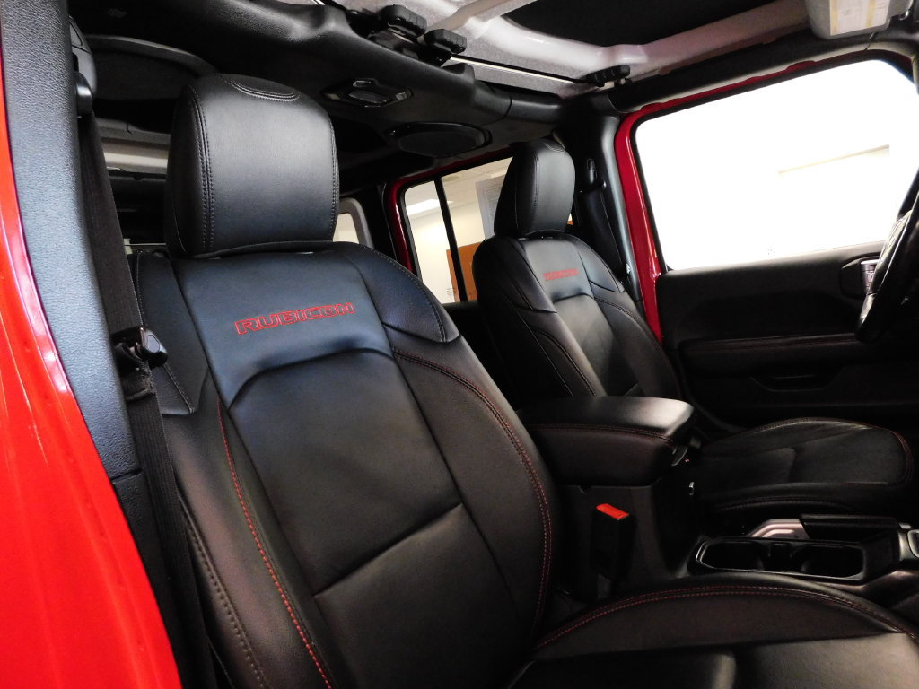 Used 2020 Jeep Wrangler Unlimited Rubicon w/ Dual Top Group AWD/4WD image 47