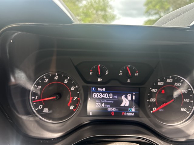 Used 2020 Chevrolet Camaro LT RWD image 14