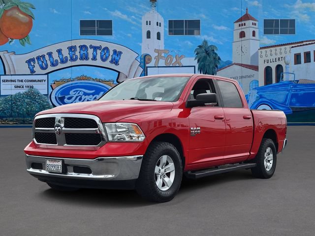 Used 2019 RAM 1500 Classic SLT w/ Luxury Group AWD/4WD image 2