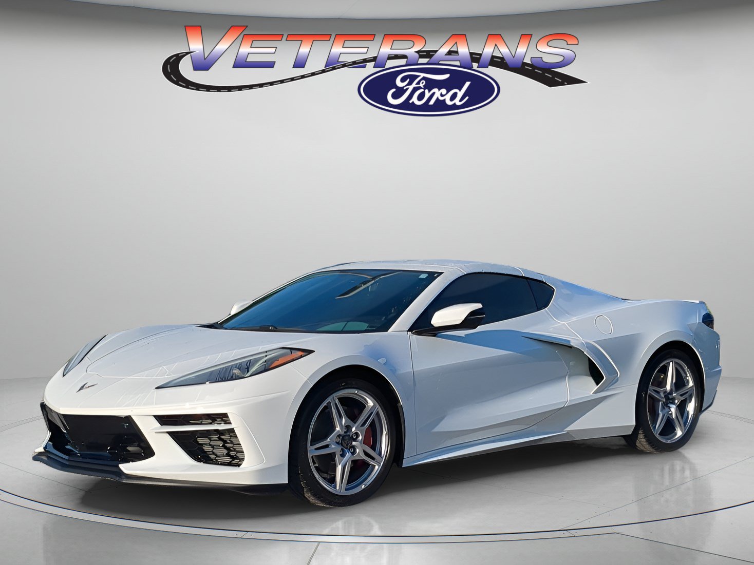 Used 2022 Chevrolet Corvette Stingray Preferred Cpe w/ Z51 Performance Package RWD image 1