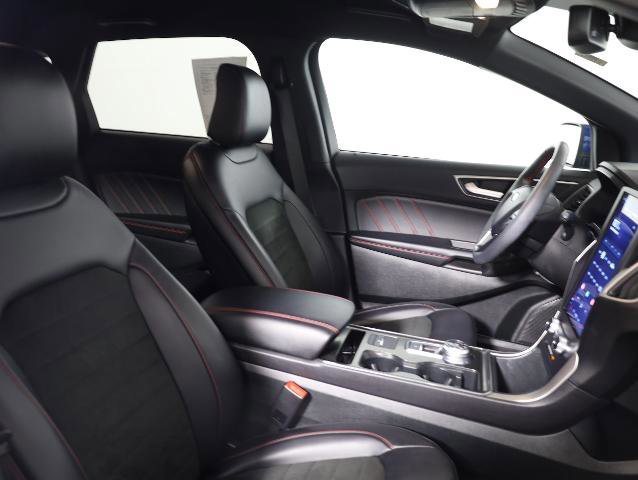 Certified 2024 Ford Edge ST-Line image 10