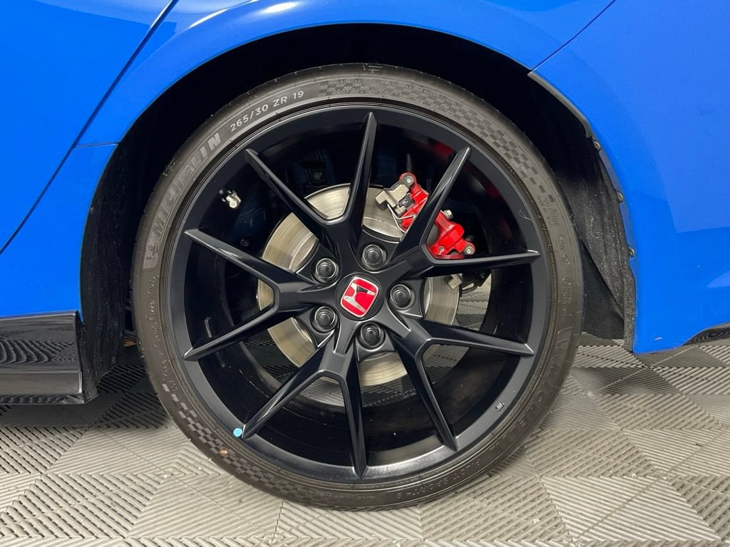 Used 2025 Honda Civic Type R image 10