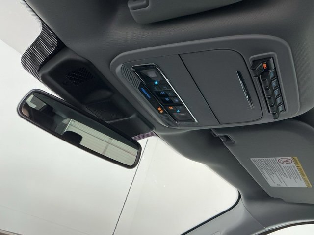 Certified 2025 Ford F450 Lariat w/ FX4 Off-Road Package image 25