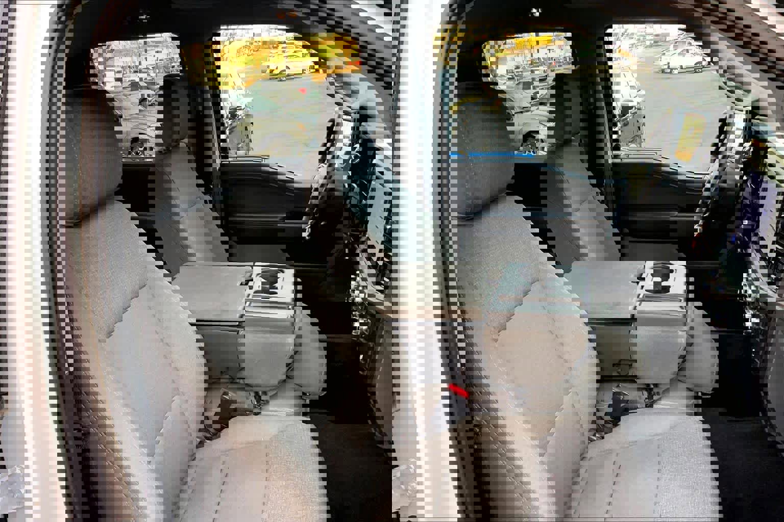 Certified 2025 Ford F150 XLT w/ Equipment Group 301A Standard image 9