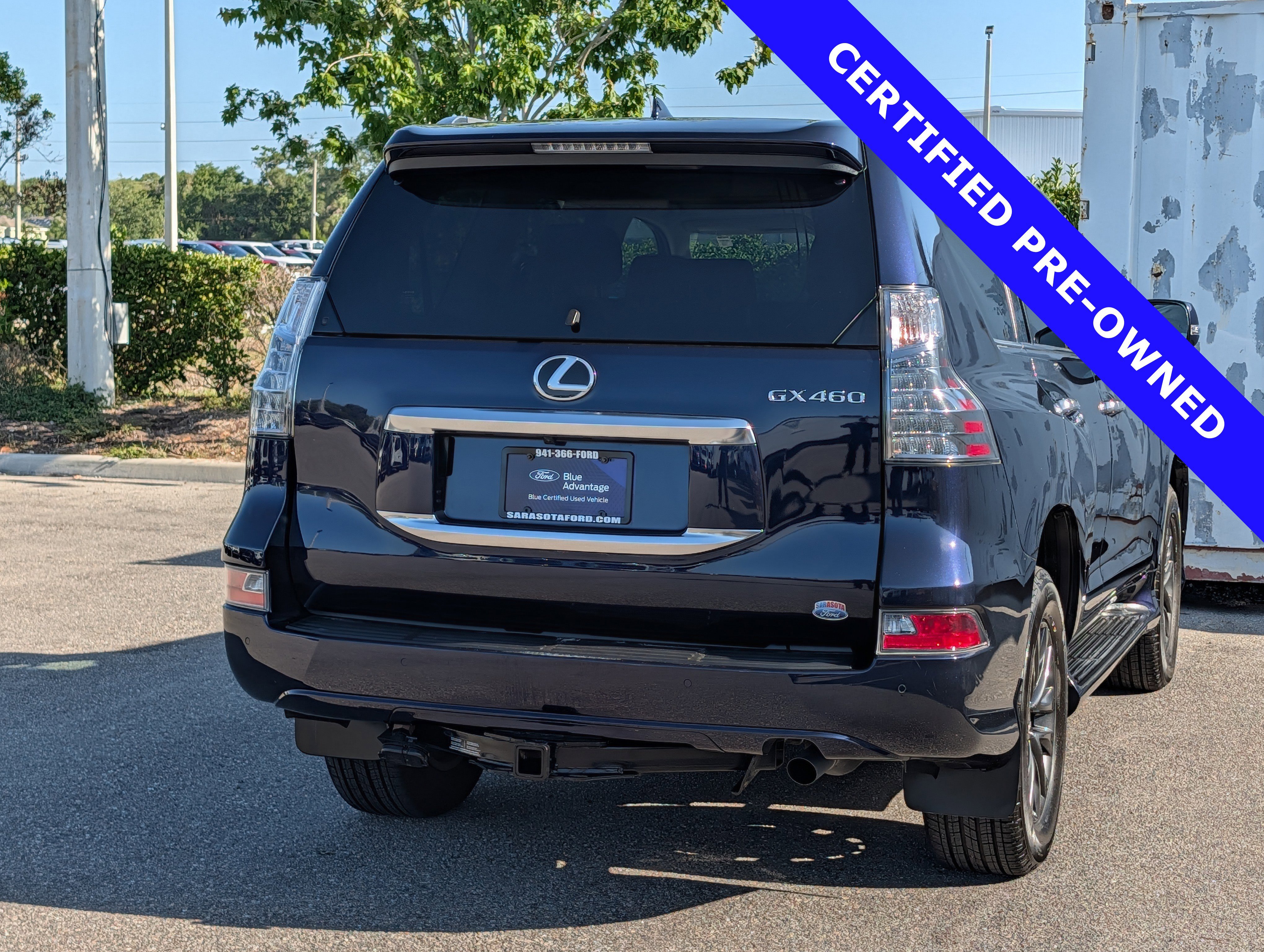 Used 2023 Lexus GX 460 Premium w/ Premium Package AWD/4WD image 4