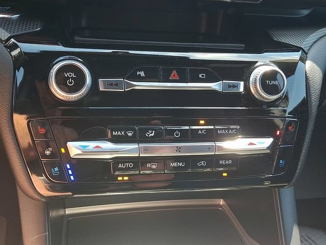Certified 2022 Ford Explorer ST w/ Equipment Group 401A AWD/4WD image 18