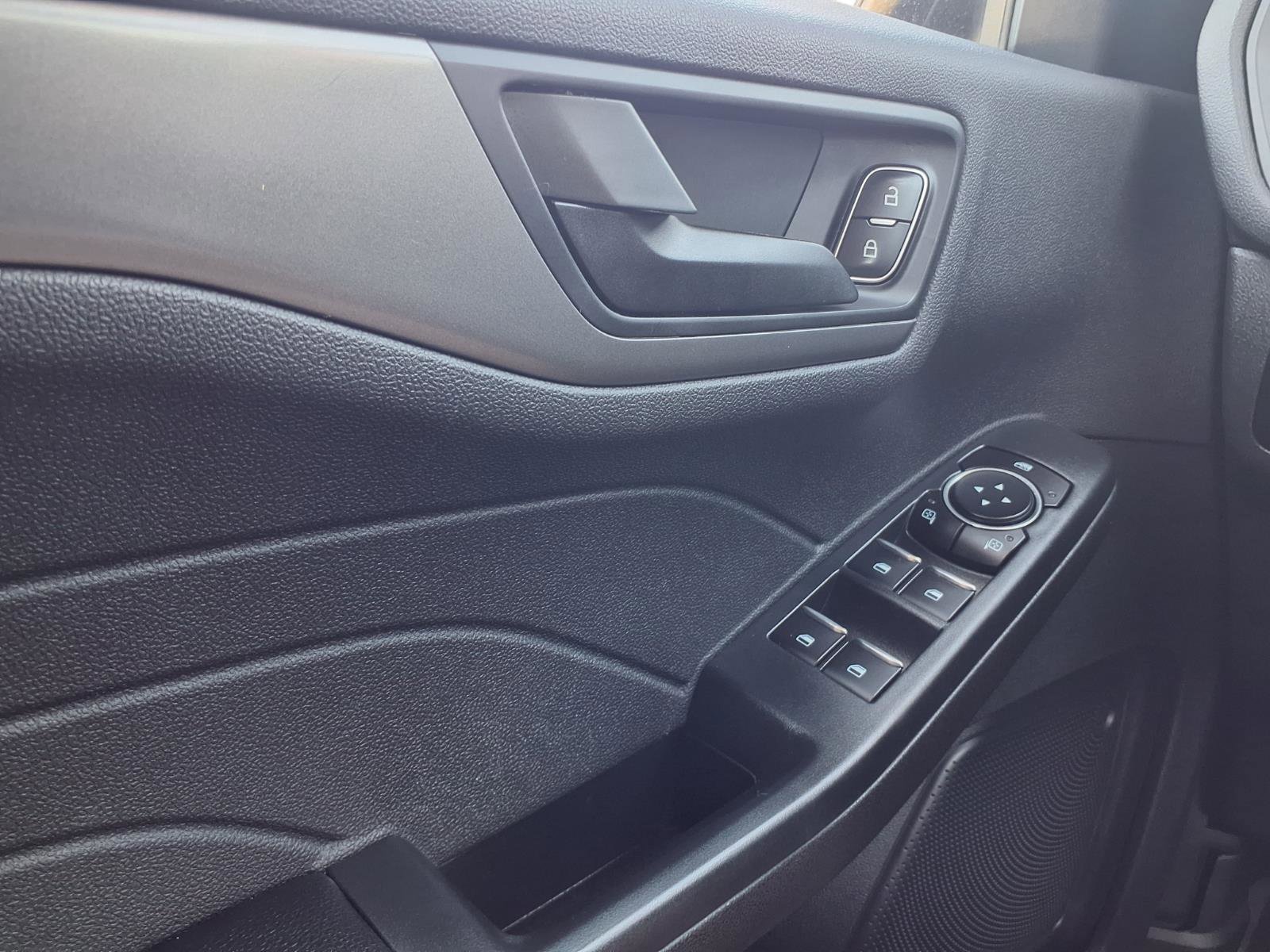 Certified 2023 Ford Escape Active AWD/4WD image 19