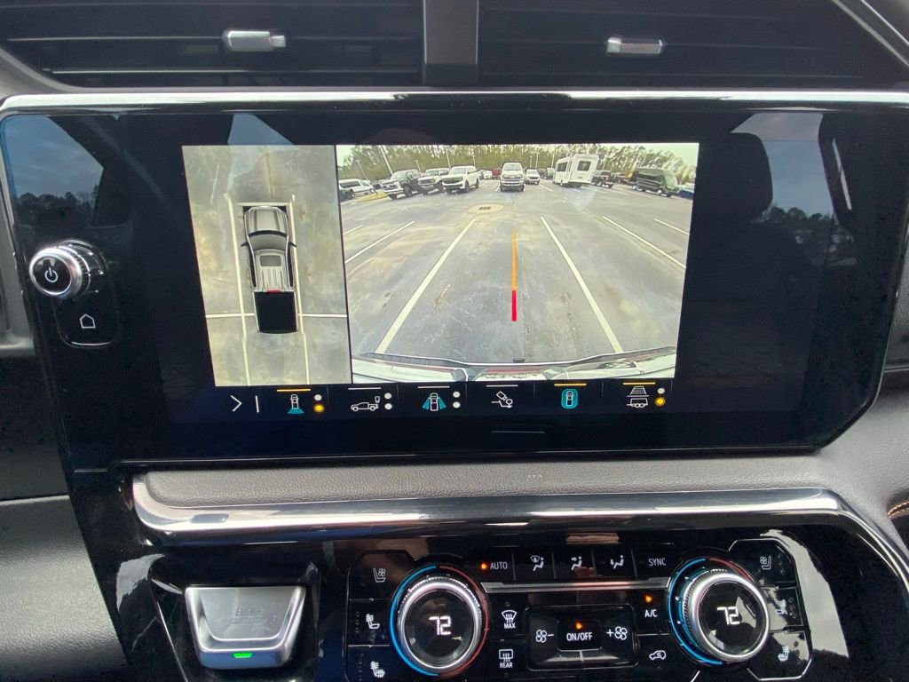 Used 2023 GMC Sierra 1500 AT4 w/ AT4 Premium Package image 16