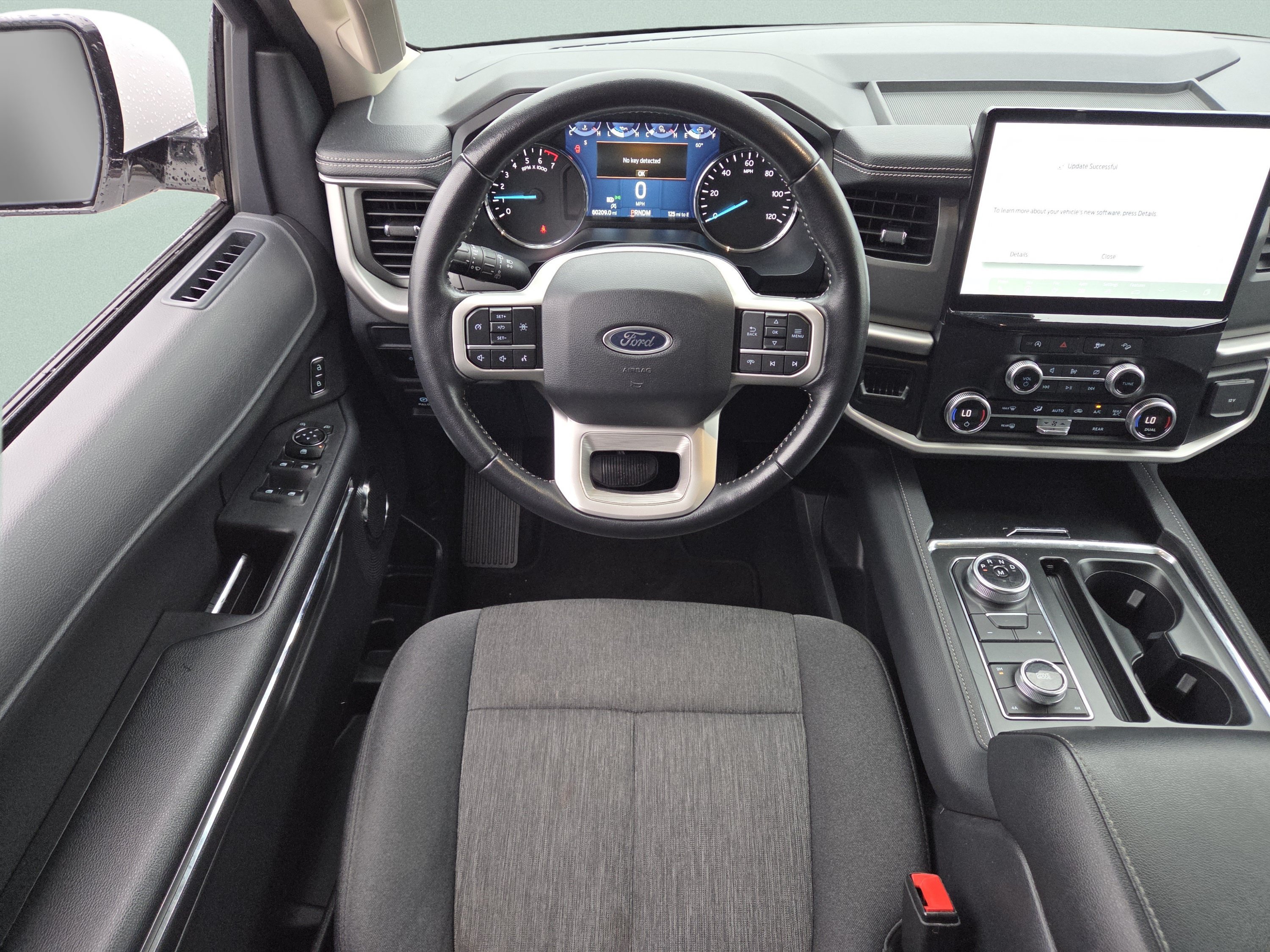 Certified 2024 Ford Expedition XLT AWD/4WD image 4