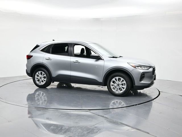 Certified 2024 Ford Escape Active image 3
