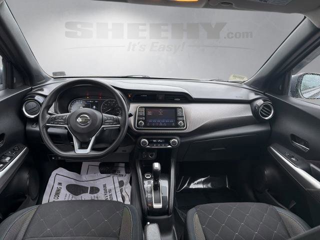 Used 2019 Nissan Kicks SV image 10