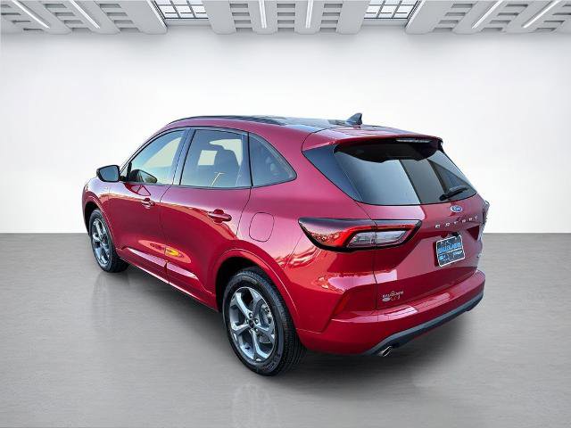 Certified 2023 Ford Escape ST-Line AWD/4WD image 7