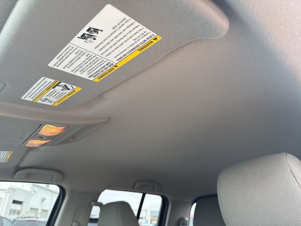 Used 2020 Nissan Frontier SV image 40