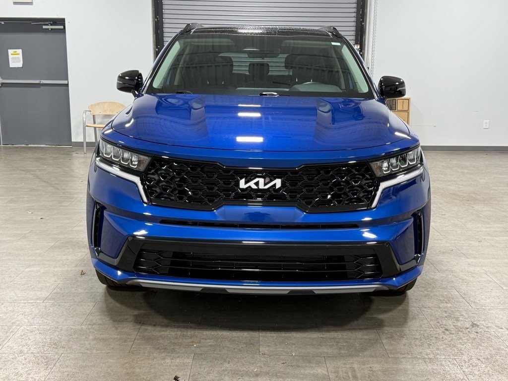 Used 2023 Kia Sorento S w/ Panoramic Sunroof Package image 9