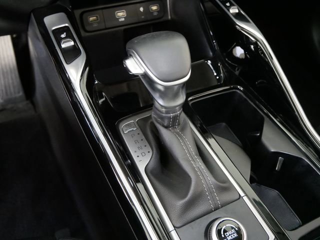 Used 2023 Kia Sorento SX image 22