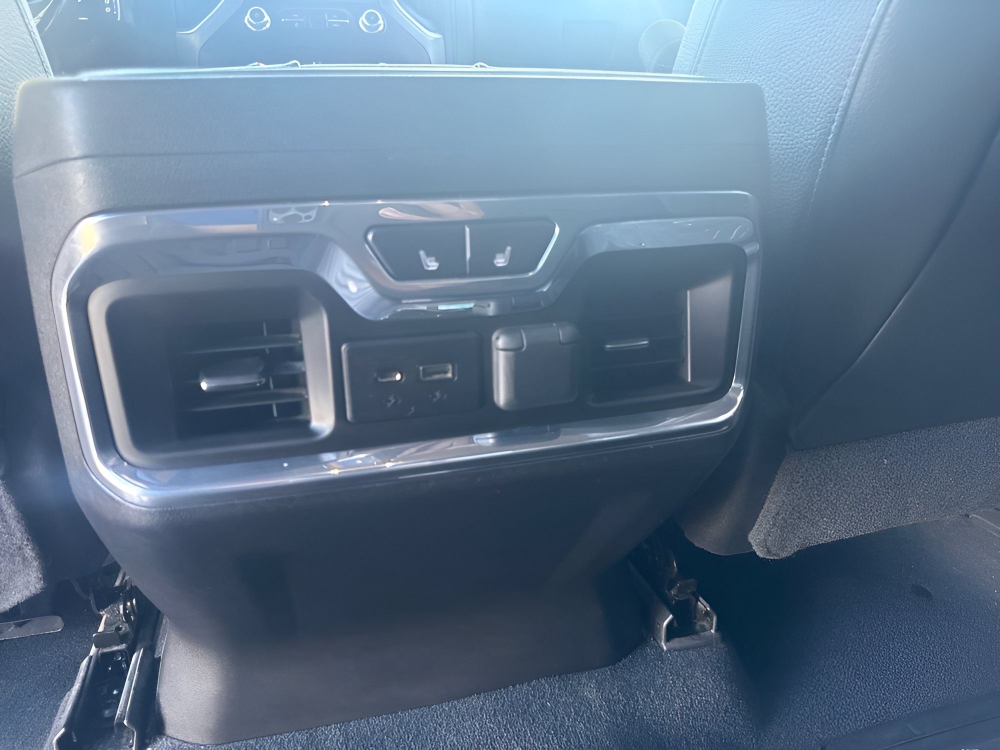 Used 2019 GMC Sierra 1500 Denali w/ Denali Ultimate Package AWD/4WD image 20