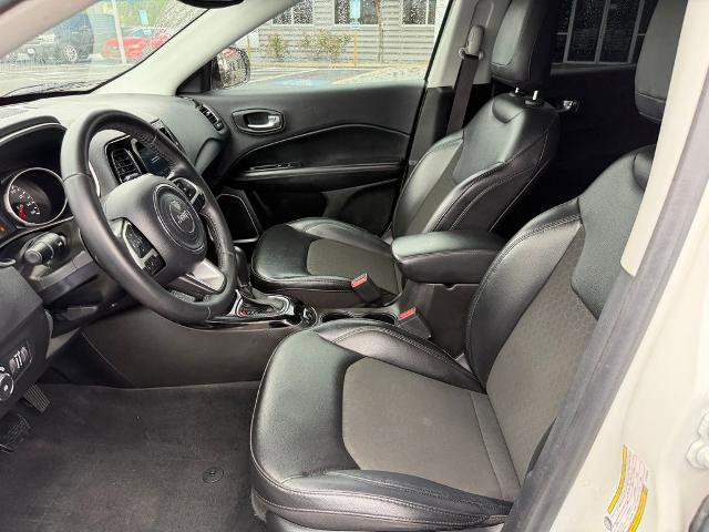 Used 2020 Jeep Compass Latitude FWD image 12