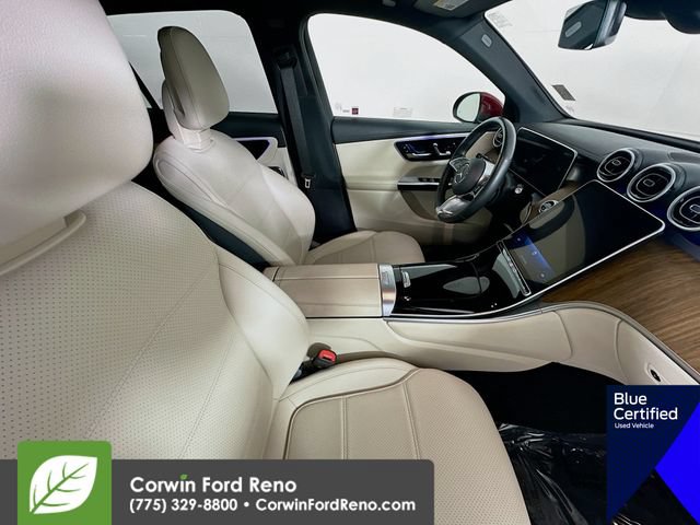 Used 2024 Mercedes-Benz GLC 300 4MATIC image 31