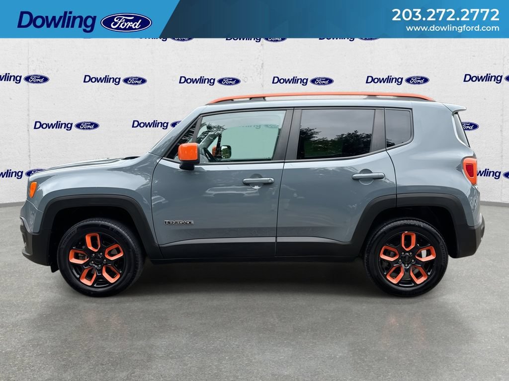 Used 2018 Jeep Renegade Latitude AWD/4WD image 5