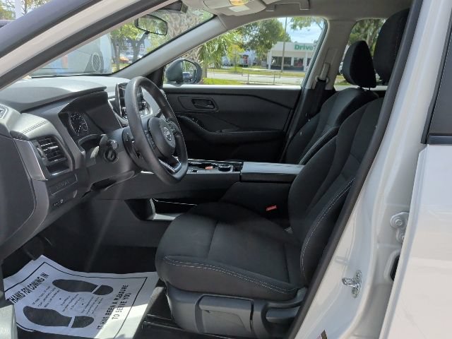Used 2024 Nissan Rogue S AWD/4WD image 14