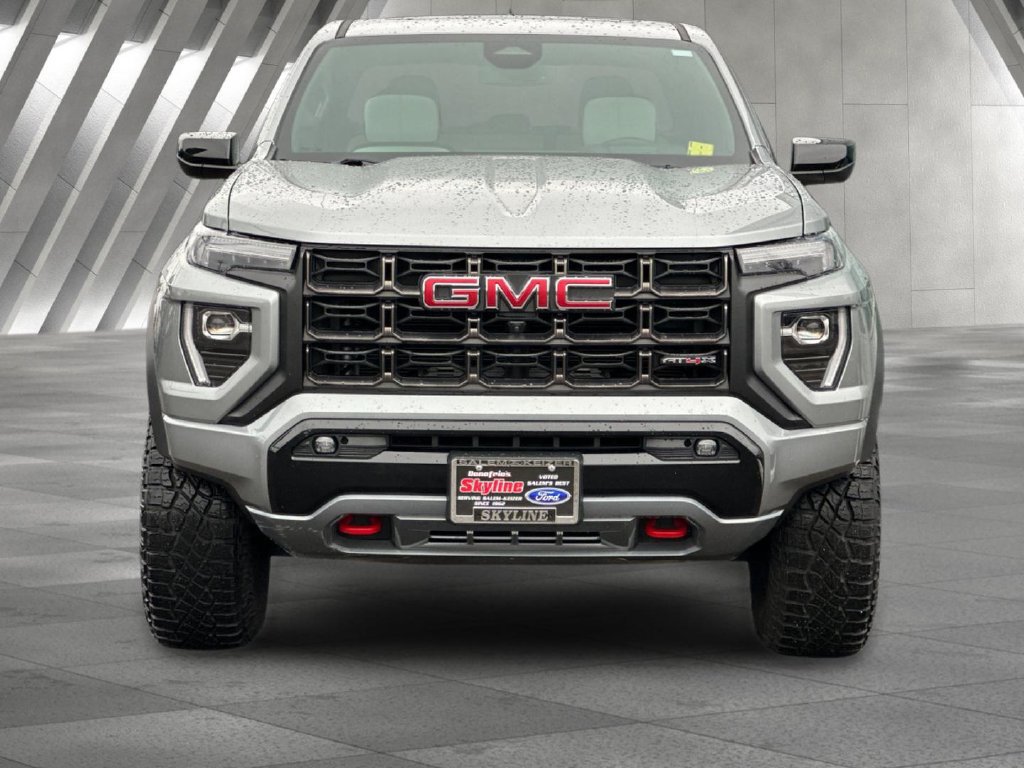 Used 2024 GMC Canyon AT4X AWD/4WD image 8
